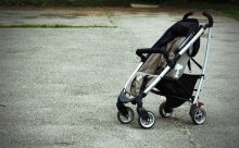 Comment utiliser les freins de votre poussette trio correctement